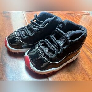 Jordan 11 - Breds
